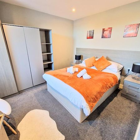 Central Reading Modern 3Br Flat - Walk To Station And High Street Екстер'єр фото